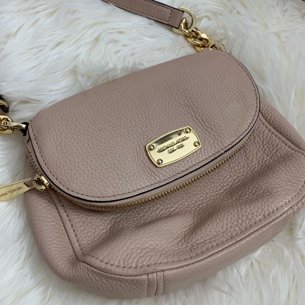Michael Kors bag. GUC